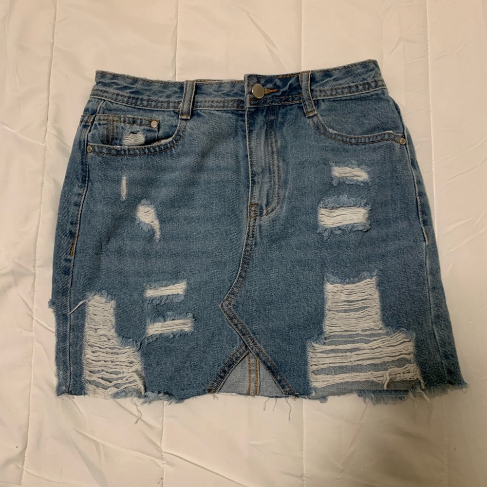 denim skirt